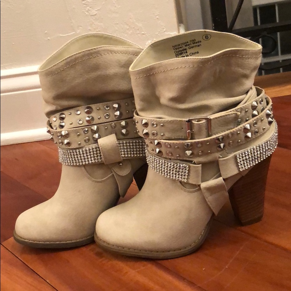 Off-white/Tan Rhinestone Booties - Picture 2 of 4